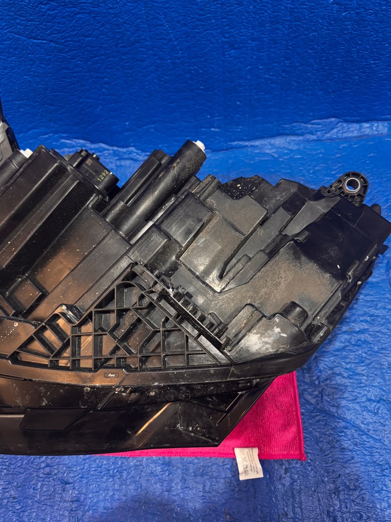 фото №13, Лампа правая full led skoda enyaq 5lb941016b