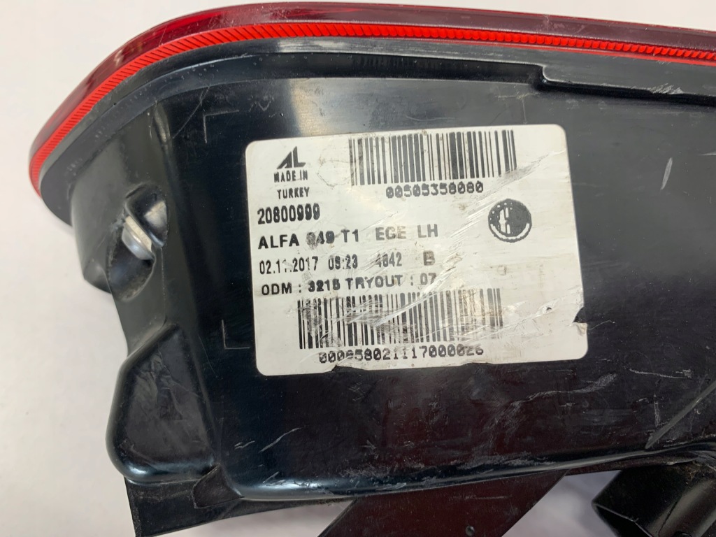 фото №5, Лампа задняя левая 000505358080 alfa romeo stelvio