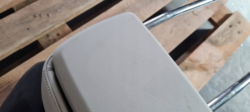 фото №14, Q3 83a підголівник сидіння лівий правий перед шкіра шкіряний