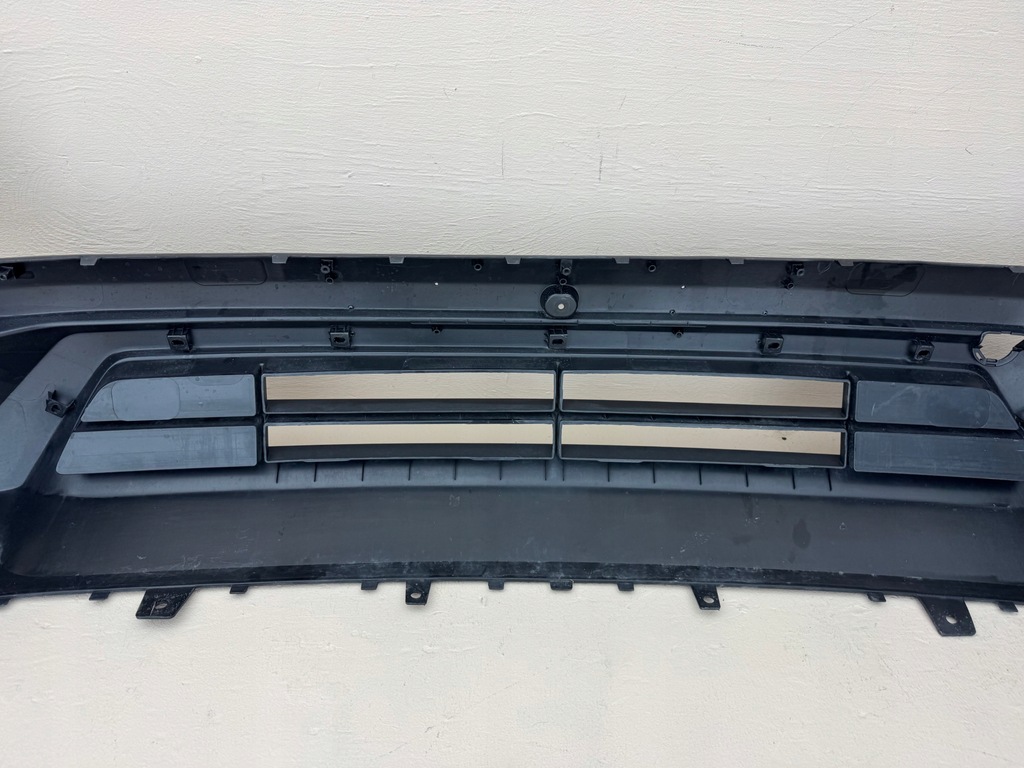 фото №15, Hyundai h350 14r- бампер перед передній 86512-59010