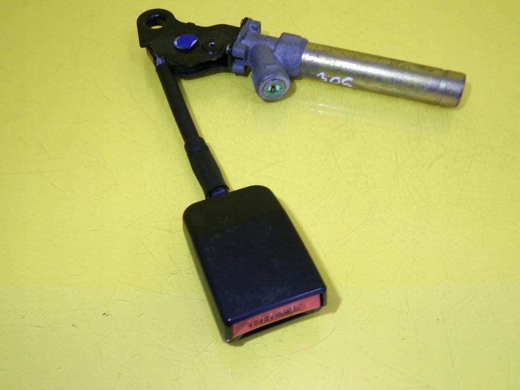 фото №11, Кліпса поперечина безпеки права перед peugeot 306 cabrio nr70