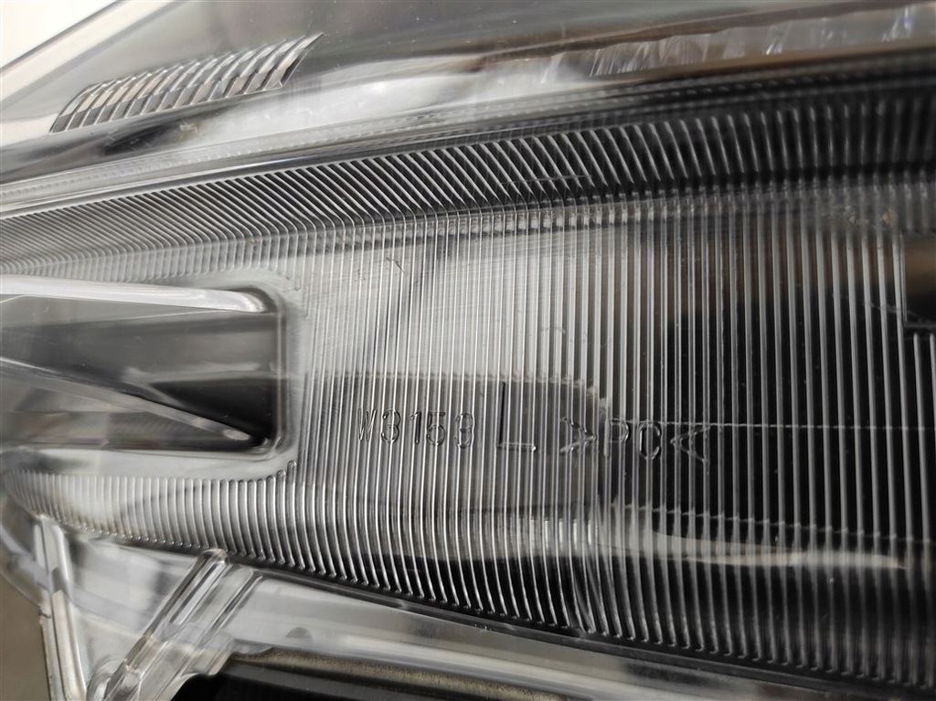 фото №11, Лампа левая перед mitsubishi eclipse cross full led