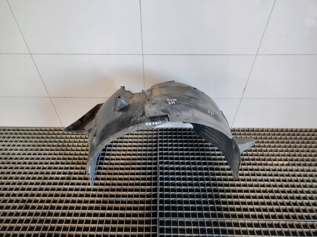 Купить Подкрылок правое правый перед 2306980630 mercedes sl r230 w230 sl500