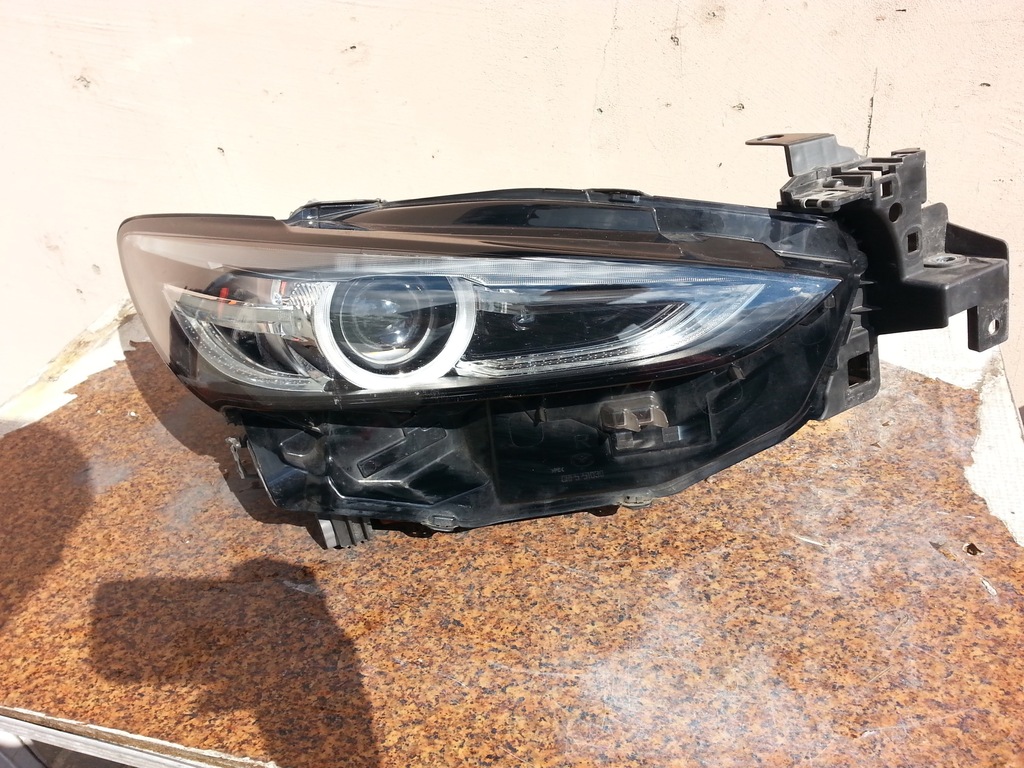 фото №1, Лампа перед правая mazda 6 vi gl 18- full led