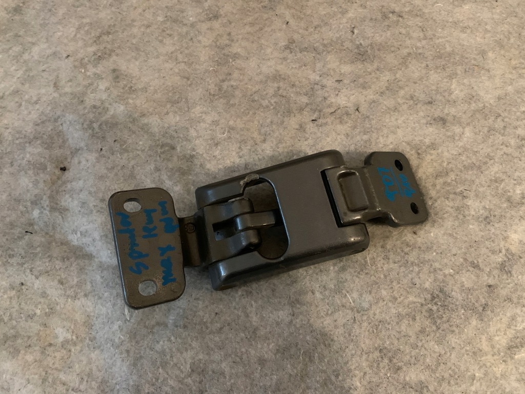 фото №1, Mercedes sprinter w907 910 петля дверь задний левый