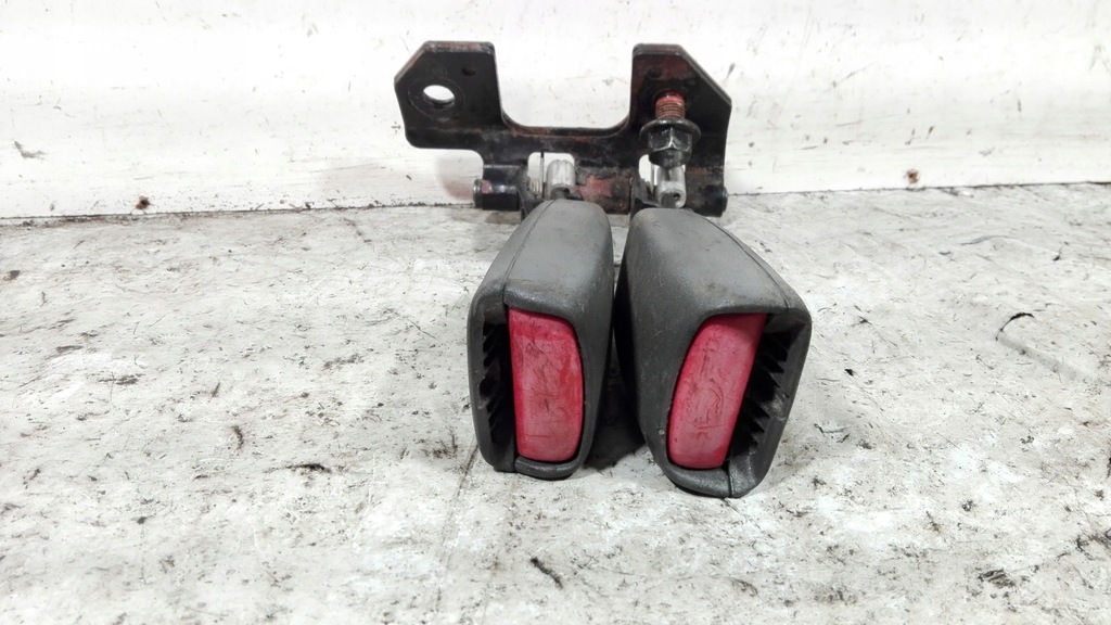 фото №3, Кліпса замок поперечина задня сидіння volvo v40 s40