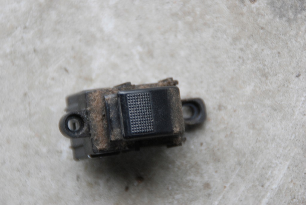 фото №1, Ford ranger ii 06-11 переключатель окон правый перед