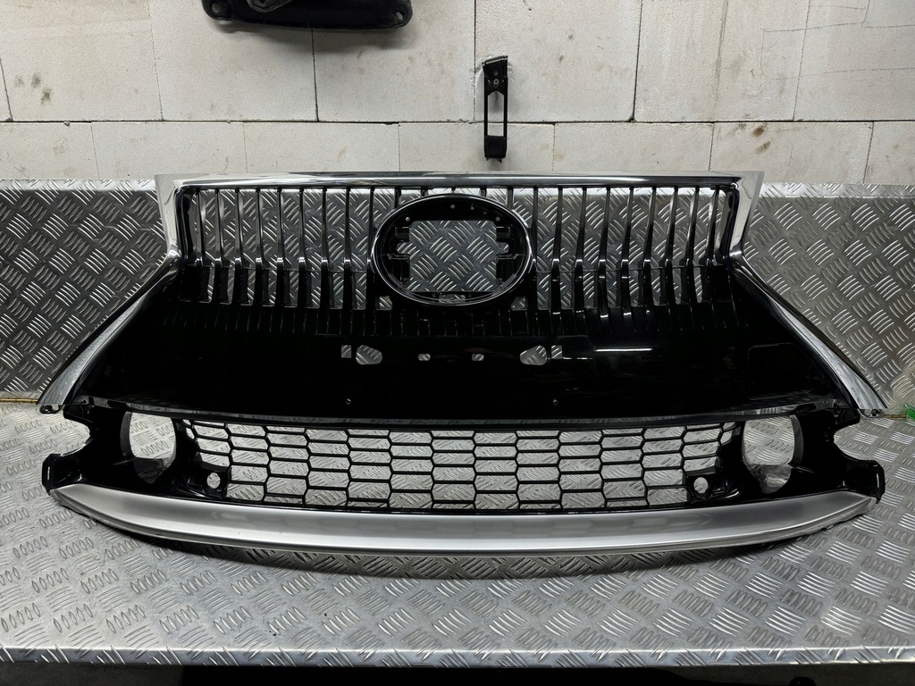 фото №1, Lexus rc200 rc300 h гібрид rc решітка радіатора решітка радіатора хром бампера