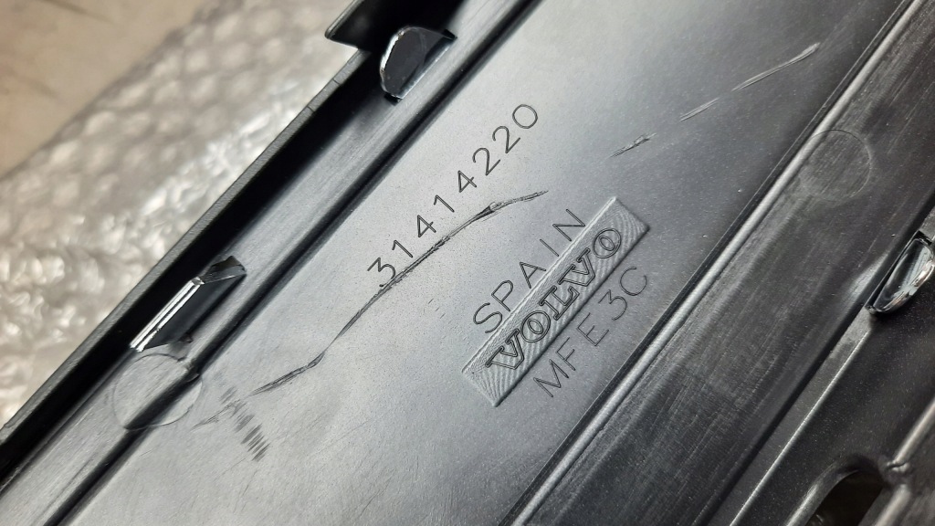 фото №10, Решітка бампера ліва 31414220 volvo xc90 ii 14-