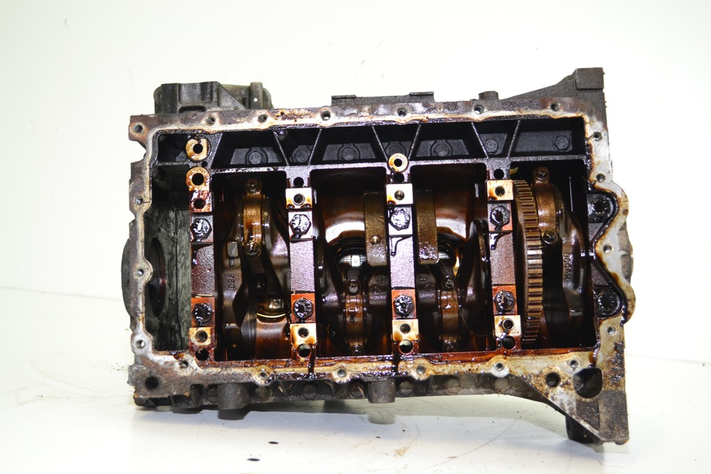 фото №13, Bmw e46 318 320 316 n42 n42b20 блок двигателя 7506329