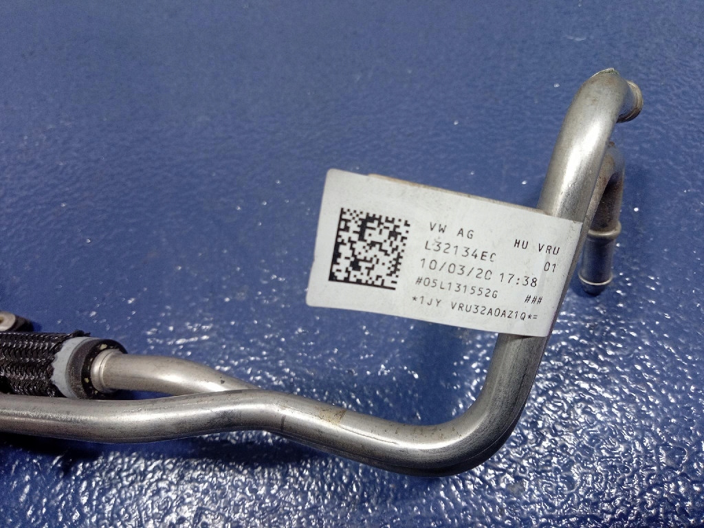 Vw passat b8 2.0 tdi трубка патрубок шланг контрольний датчик 05l131552g Недорого