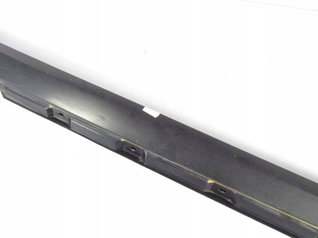 фото №4, Mercedes r w251 молдинг накладка порог правая