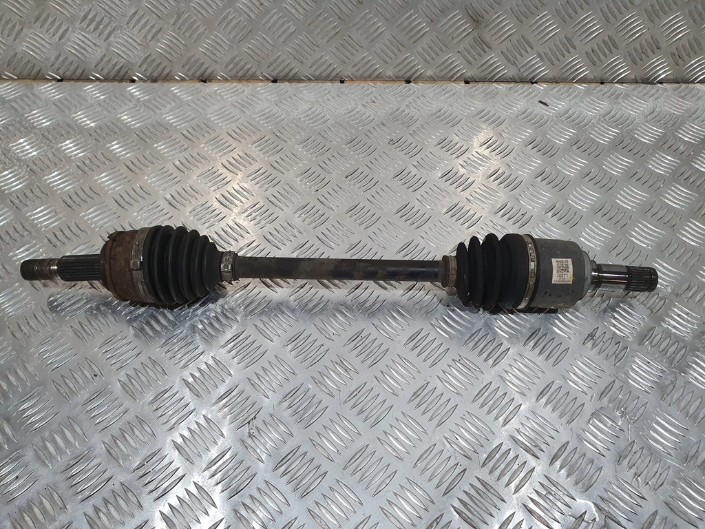 фото №1, Приводной вал левая короткий mazda 2 dj 14- 1.5 b