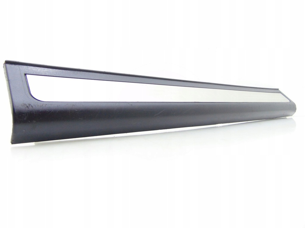 фото №1, Молдинг накладка порог порог перед skyline v35