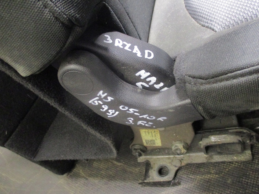 фото №9, Сиденье 3rząd mazda 5 05-10r