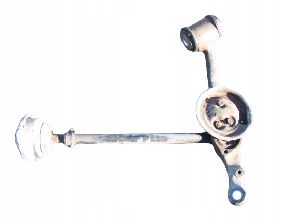 Купить Mercedes w123 75- рычаг правый перед
