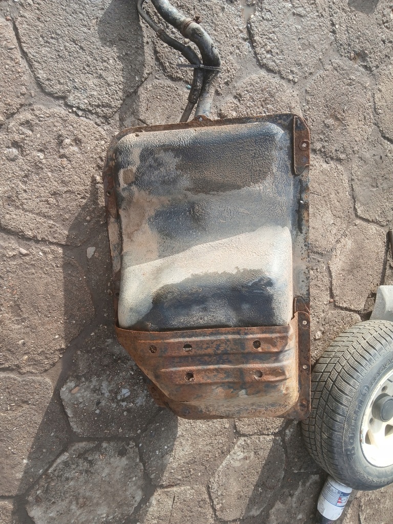 фото №7, Suzuki jimny 1.3 бак топлива