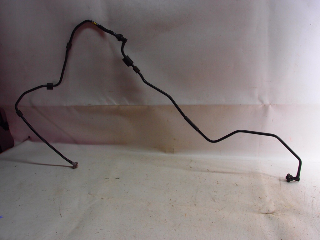 фото №1, Шланг вентиляционный audi a4 b9 2.0 tdi