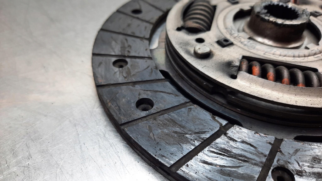 фото №7, Сцепление колесо маховик комплект vw vento golf iii 1.8b 75km