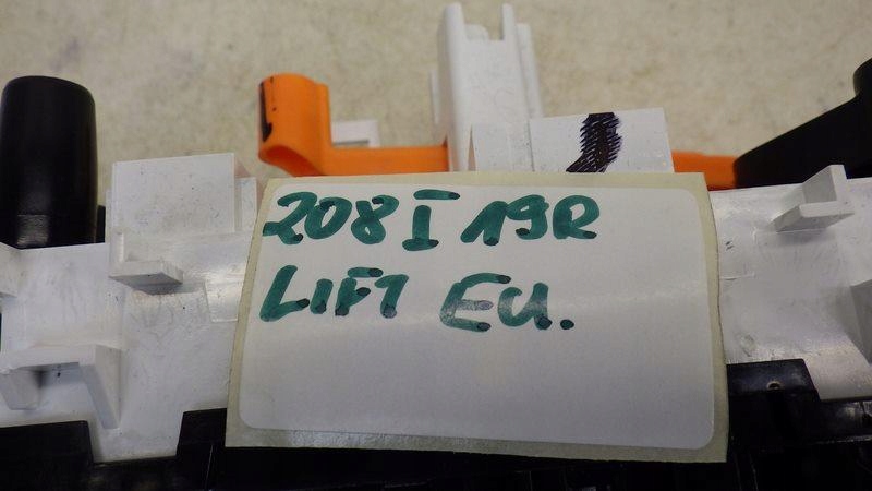 Панель управление кондиционер peugeot 208 1 рестайлинг  9819611577 Доставка