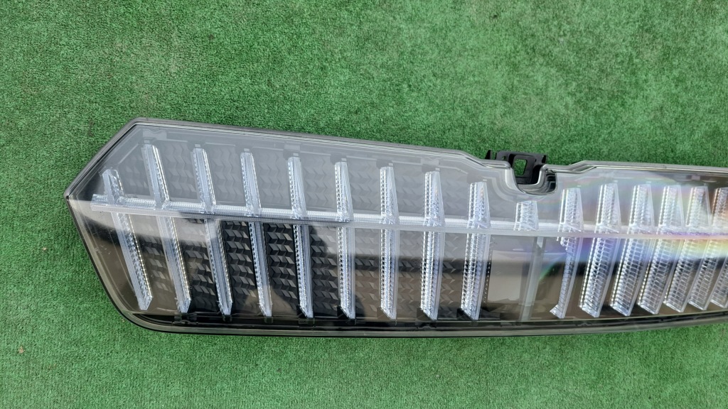 фото №3, Skoda enyaq решітка радіатора решітка радіатора led