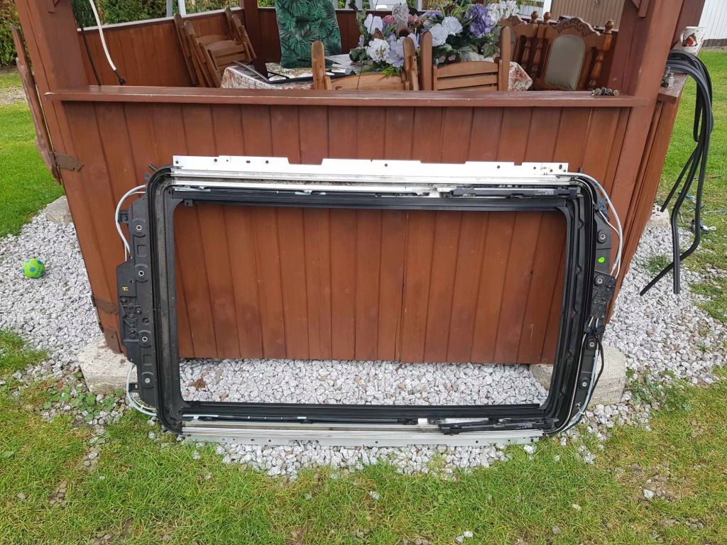 фото №1, Insignia a панорама каркас дах, скло, дах