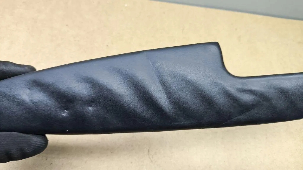 Молдинг декоративна обшивка передніх лівих двері bmw 7 e65, e66, e67 7024237 Зі Шроту