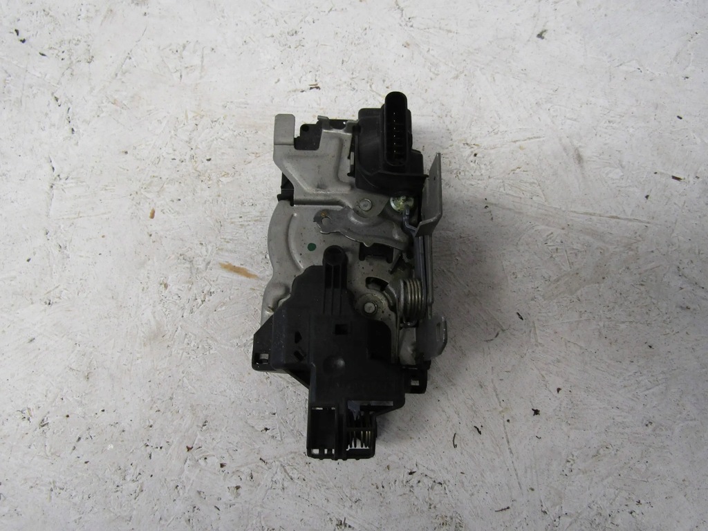 фото №9, Volvo xc40 замок дверь правый перед 31462456