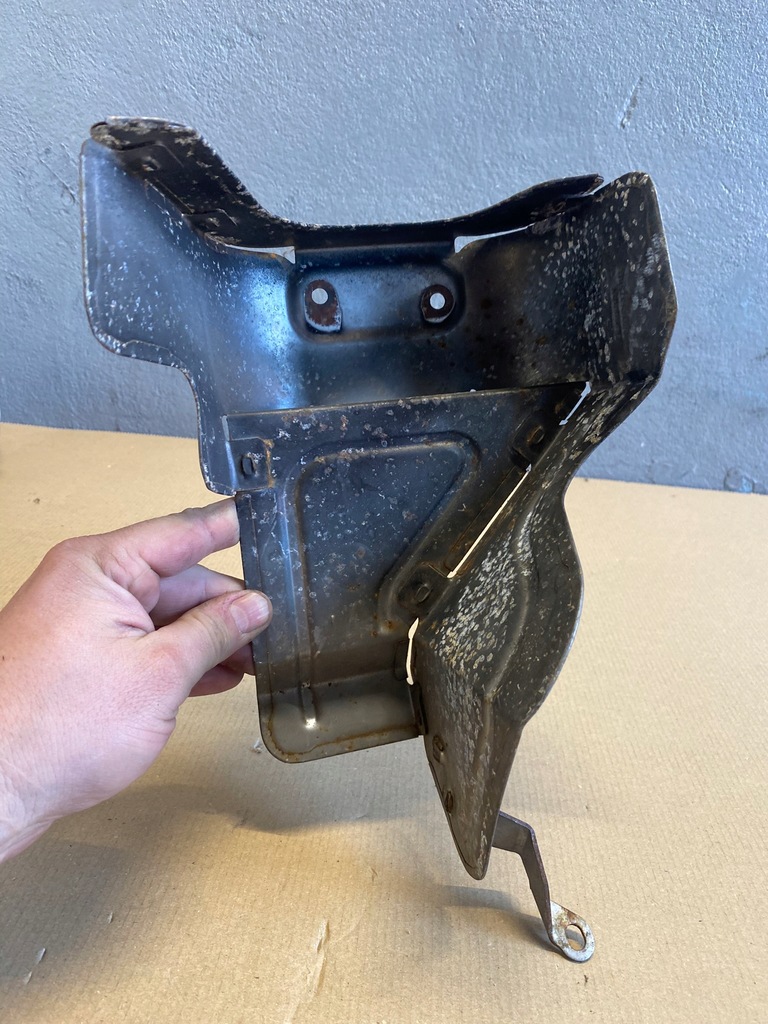 фото №2, Защита тепловая турбины audi a4 b7 2.7 tdi 059145325ac