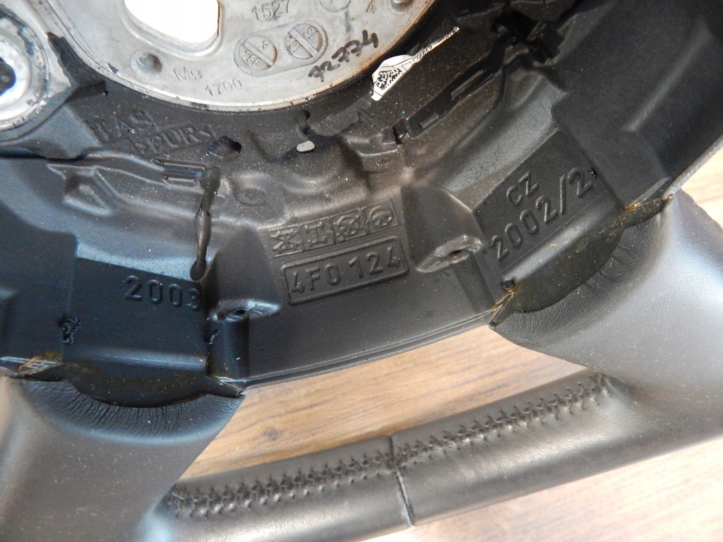 фото №11, Audi a4 b7 b8 a6 c6 - повітропровід шкіра oryg 4f0124