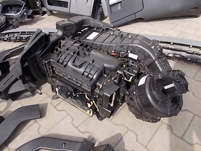 фото №9, Renault gama t range панель приладів перехідник з праворульна