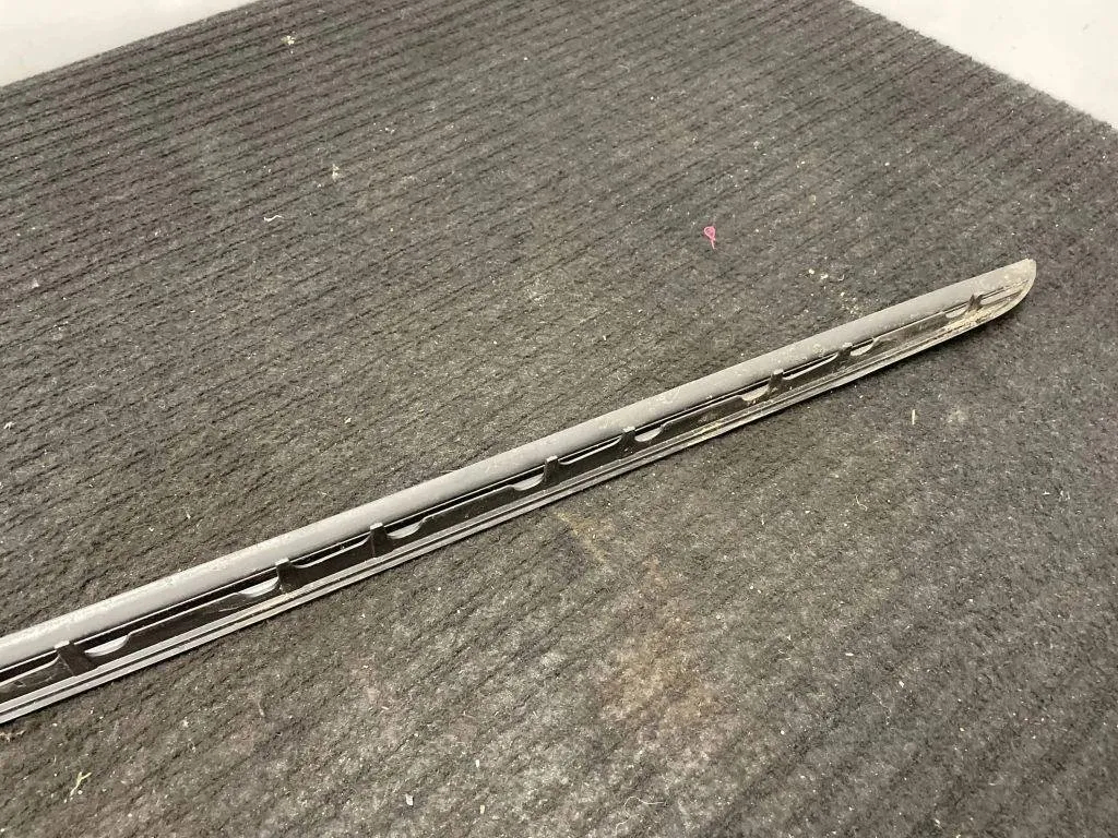 Защита передней стекло bmw x1 f48 7350610 2.0l дизель 2016 Киев