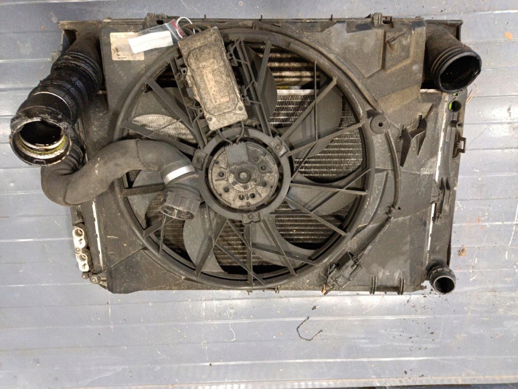 Купити Bmw seria 1 e87 2.0d n47 118d комплект радіатор 780199301