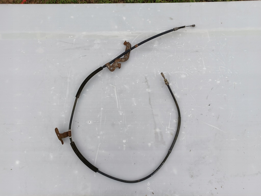 фото №1, A4 b7 тросы ручного 8e0609722ah