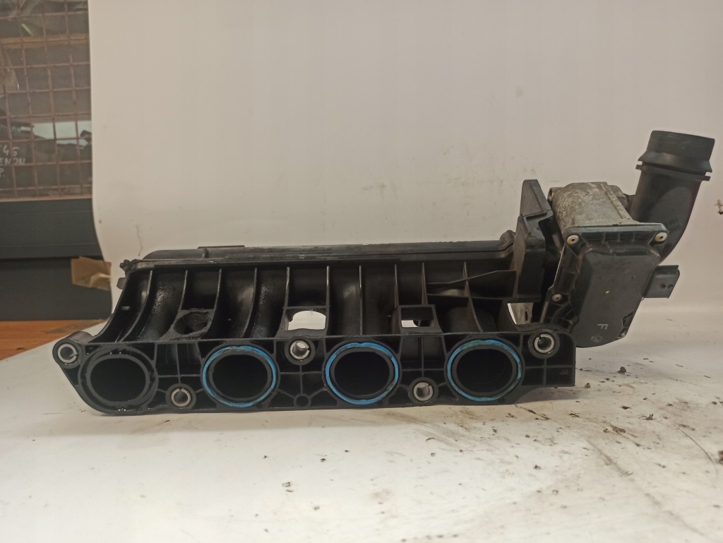 фото №4, Renault scenic iii 3 1.4 tce труба воздухозаборник воздуха h8200860017