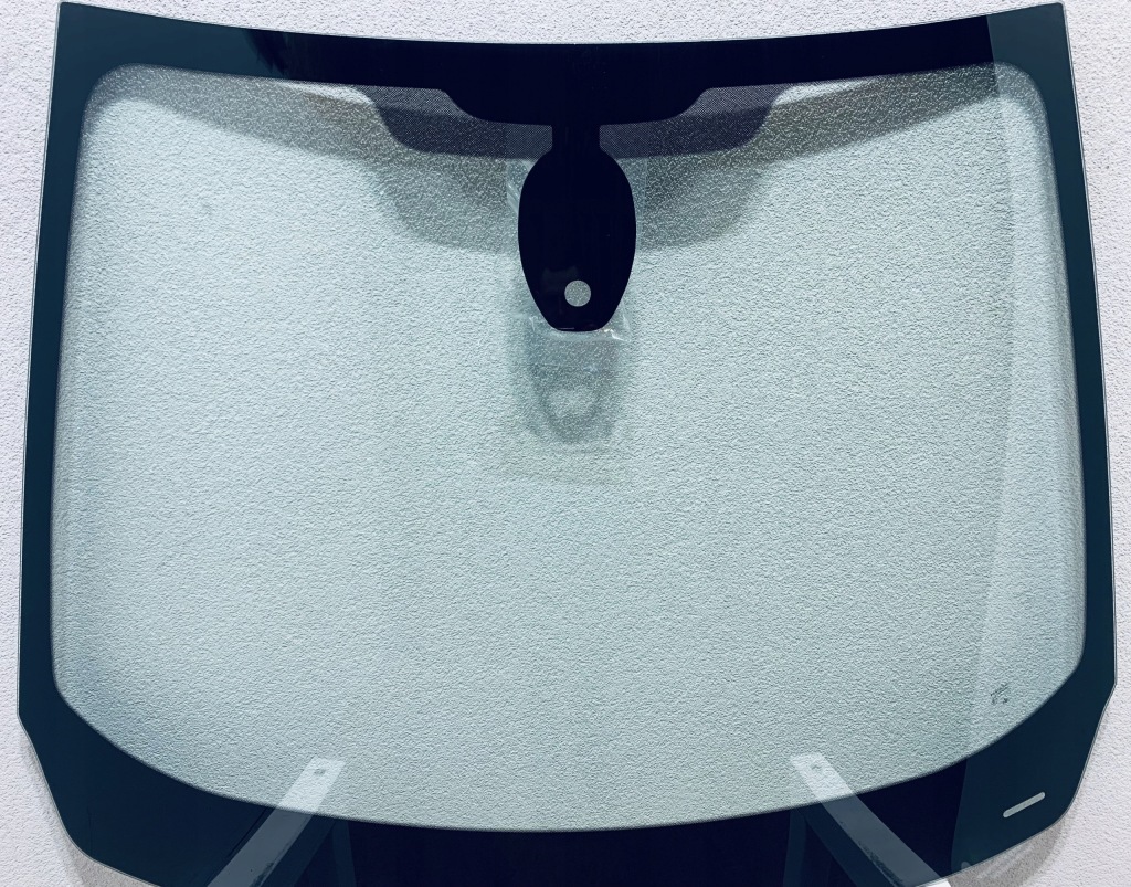 фото №1, Стекло лобовое nowa renault captur 2018- aku+sens