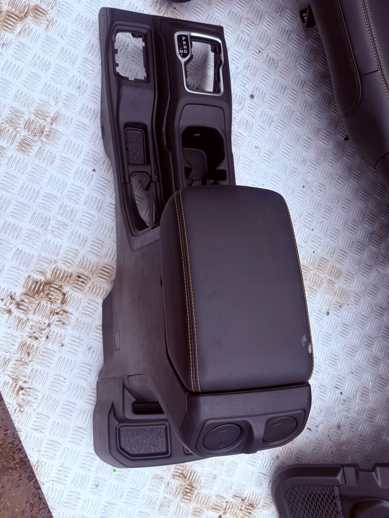 фото №8, Салон jeep wrangler jl 2025 сидіння обшивки тунель jak nowe