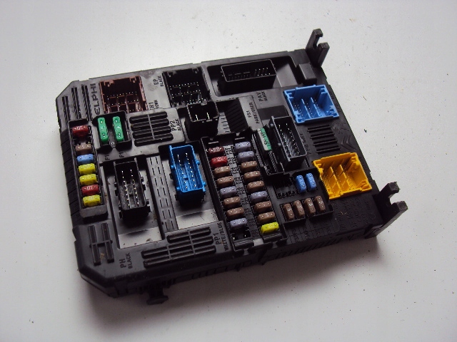 фото №1, Коробка предохранителей peugeot 2008 ii 2019-