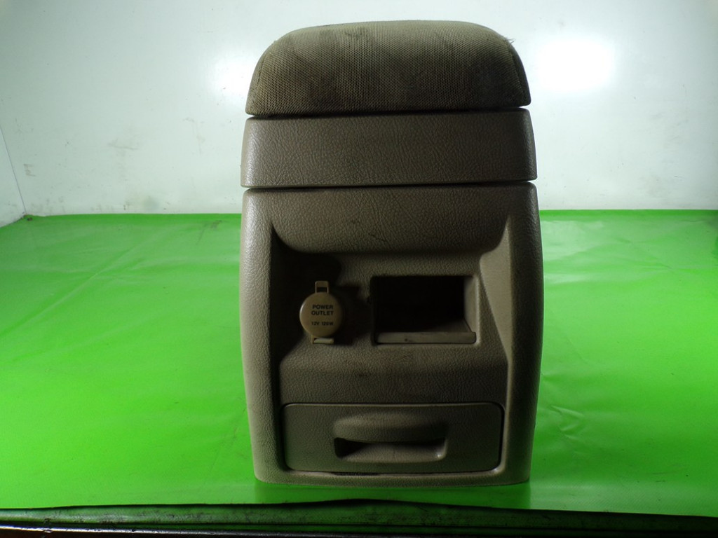 фото №8, Hyundai santa fe ii туннель средний подлокотник