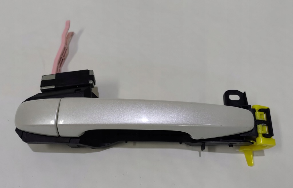 фото №1, Subaru forester sj iv 13- ручка дверь правый задняя