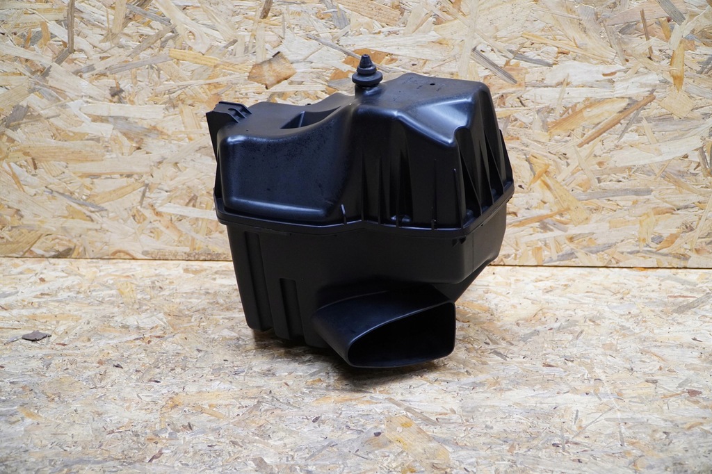 фото №9, Корпус фільтра повітря 670033791 levante 3.0 d оригінал 16-