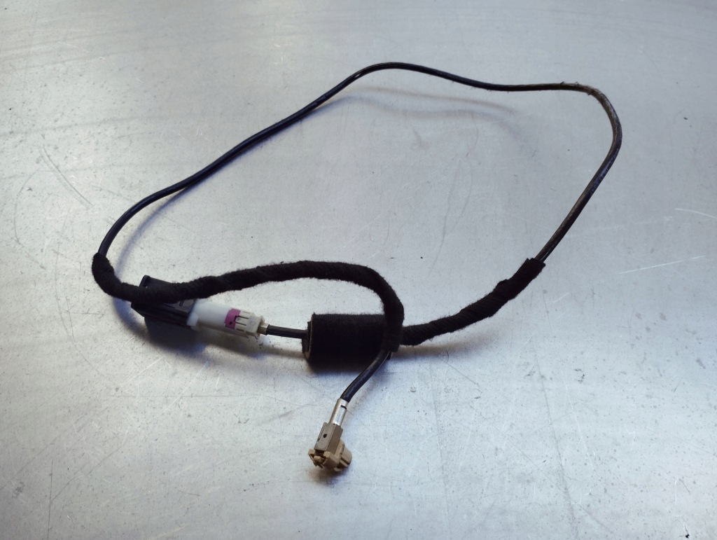 фото №1, Bmw e90 e91 разъём usb кабель 9237656