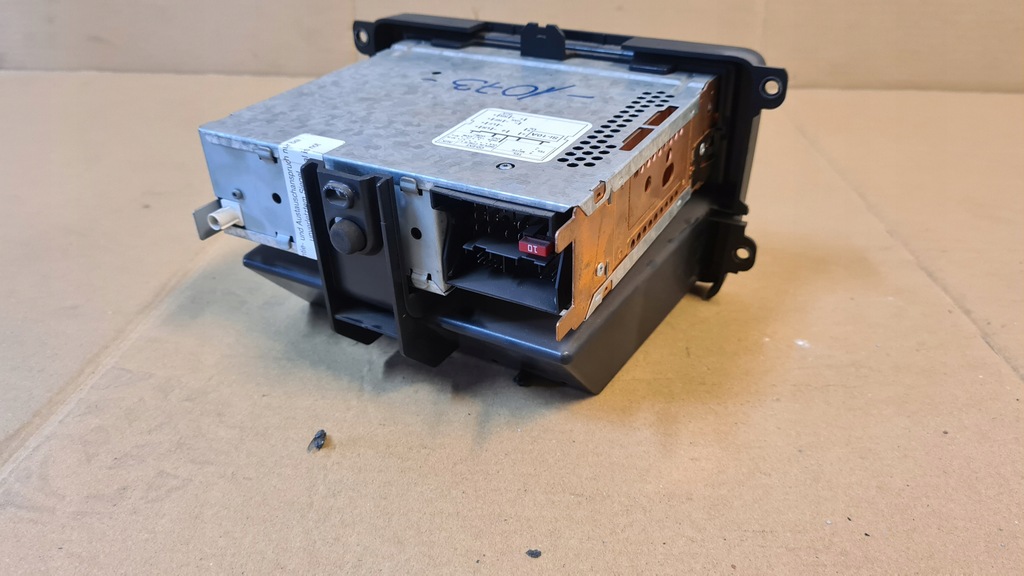 фото №6, Vw caddy радіо 2k0035156a