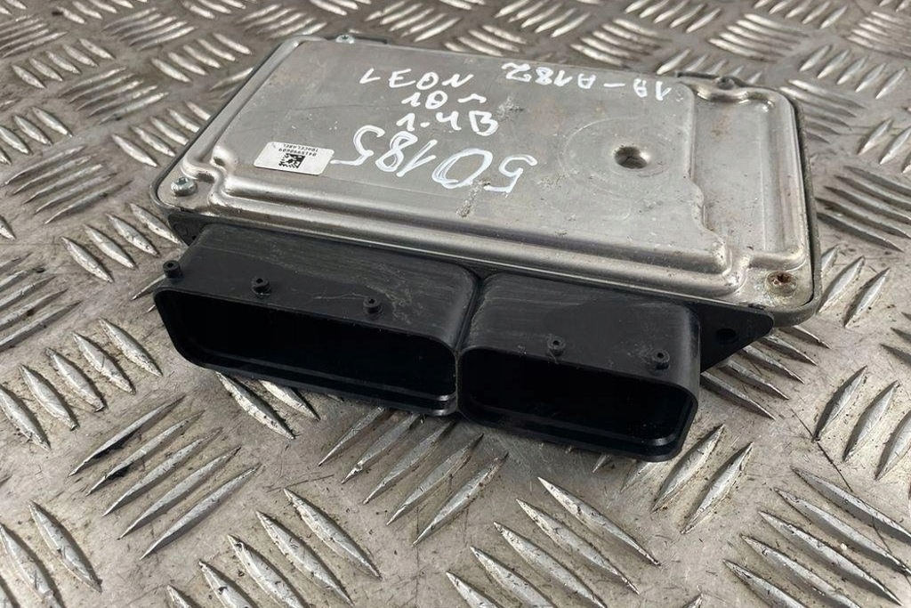 фото №5, Бортовой компьютер двигателя ecu seat leon 1p1 03c906022aq 1.4l бензиновый 92kw 2010