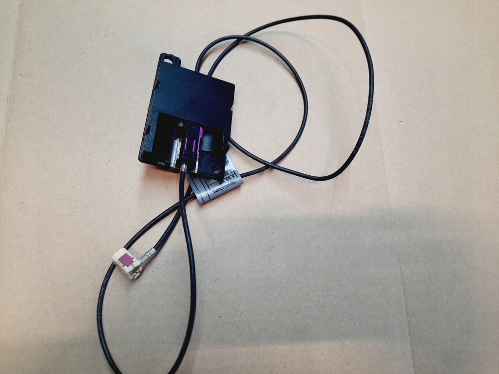 Купить Bmw x5 e53 усилитель антенны 6928461