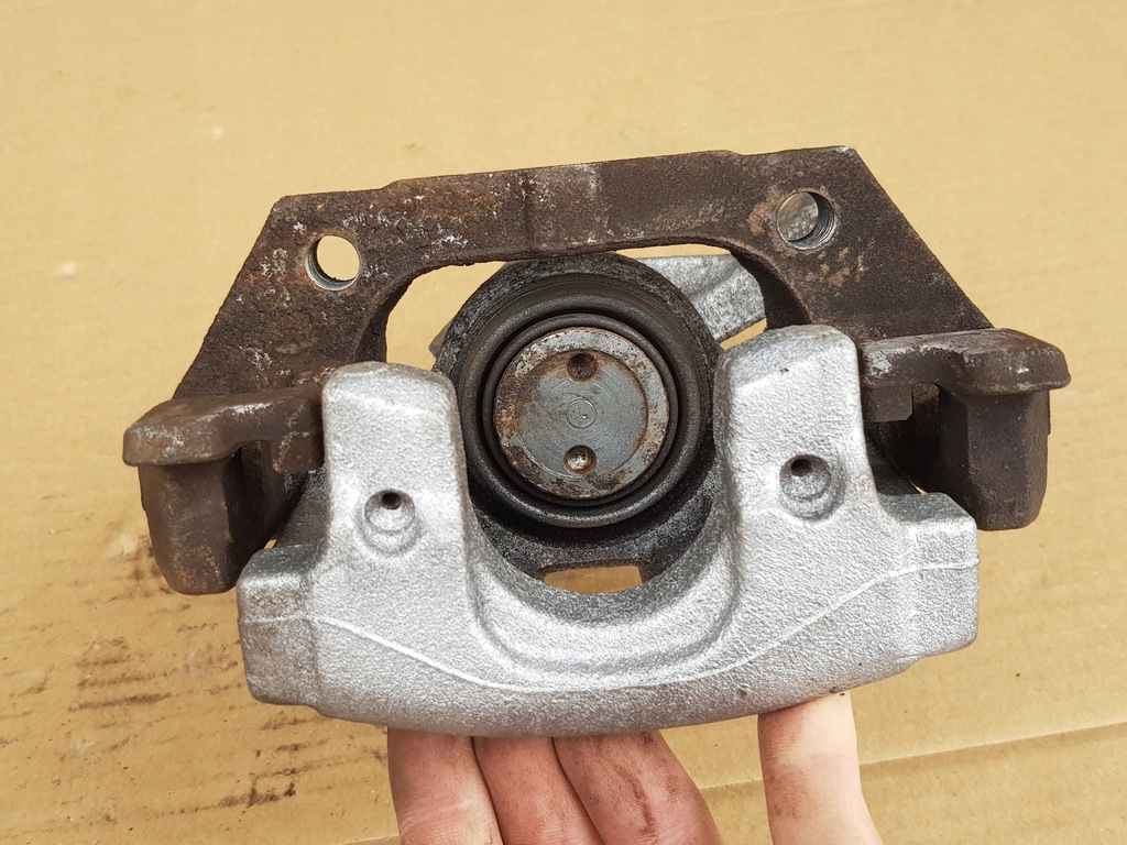 фото №13, Супорт гальмівний + скоба лівий задня / opel vectra c signum / перевірений