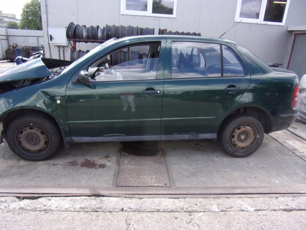 фото №5, Захист сонцезахисна права skoda fabia i