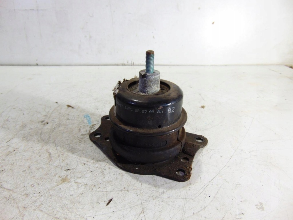 фото №1, Кронштейн подушка двигуна vw fox 1.2