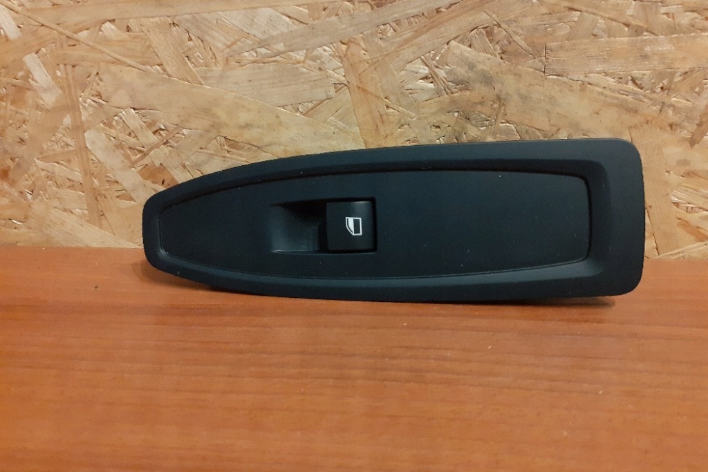 фото №1, Перемикач bmw 4 coupe f32, f82 9208107 2015