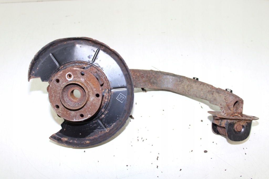 фото №1, Bmw e46 поворотный кулак рычаг левый задняя левая задняя